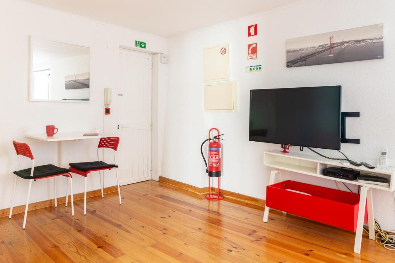 Studio In The Heart Of Alfama! Super Central! Lisboa Ngoại thất bức ảnh